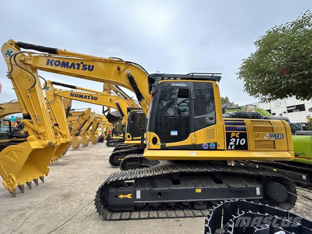 Komatsu PC 210 Εκσκαφείς με ερπύστριες