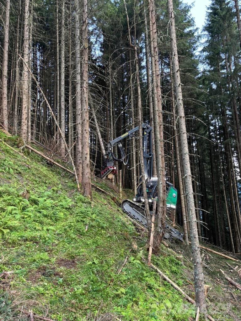 Neuson Forest 204HVT Θεριζοαλωνιστικές μηχανές
