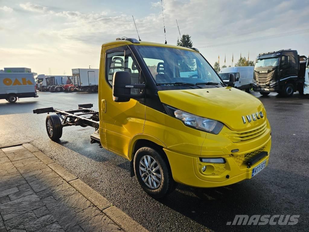 Iveco 35S18 Κλειστού τύπου