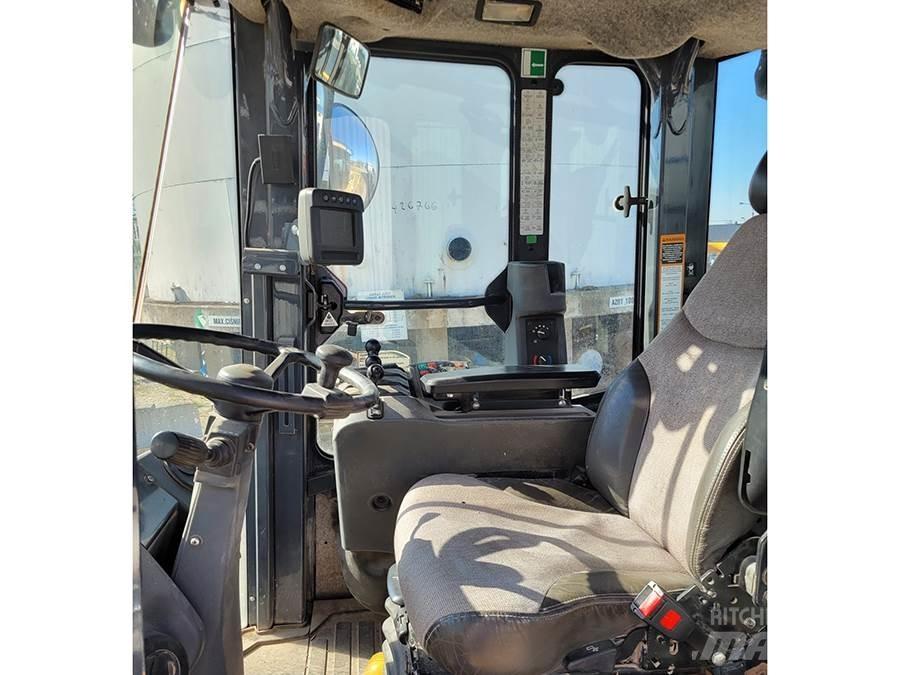  L1706E Φορτωτές με λάστιχα (Τροχοφόροι)