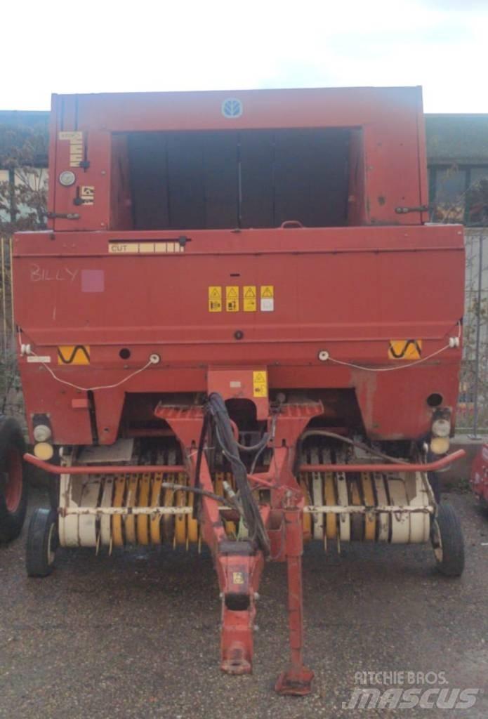 New Holland 5950 Πρέσες κυλινδρικών δεμάτων
