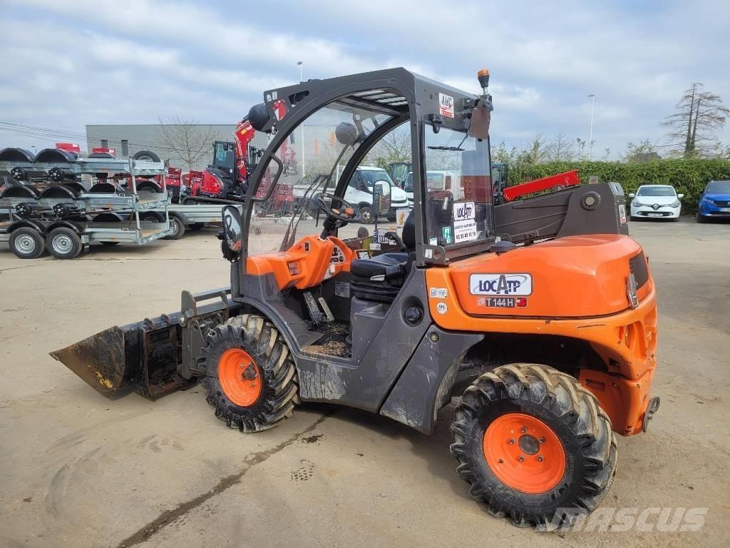 Ausa T 144 H Τηλεσκοπικοί ανυψωτές