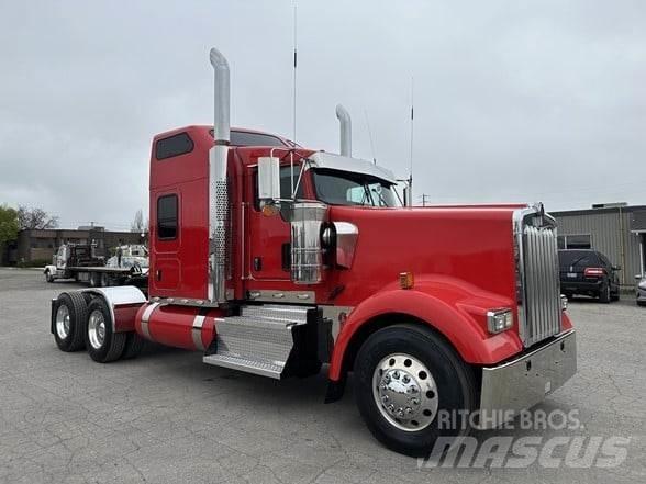 Kenworth W900L Τράκτορες