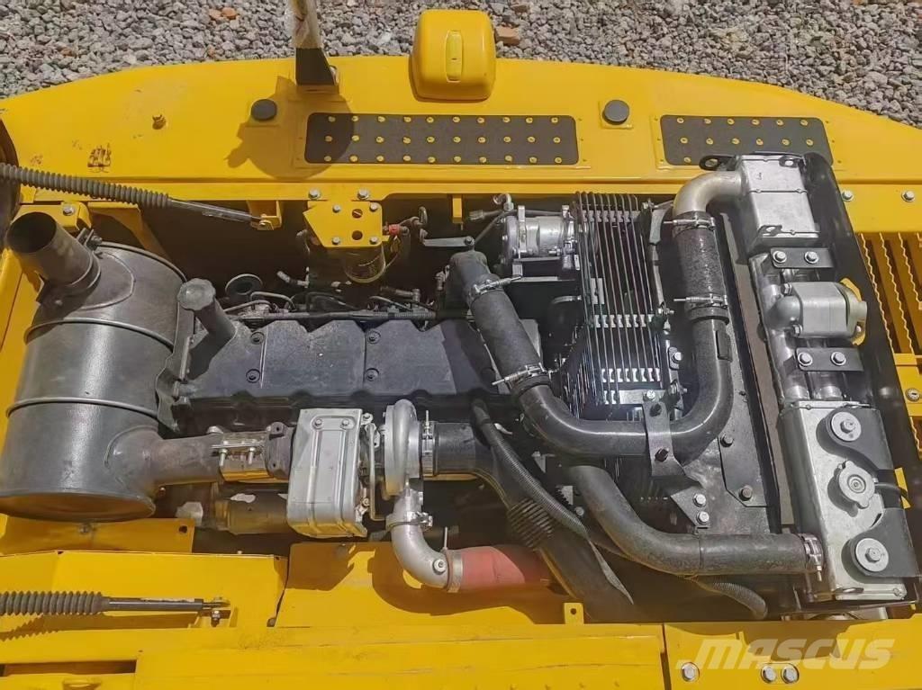 Komatsu 200-8 Εκσκαφείς με ερπύστριες