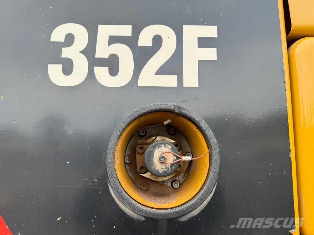 CAT 352 F Εκσκαφείς με ερπύστριες