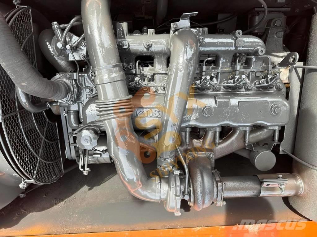 Hitachi EX 200 Εκσκαφείς με ερπύστριες