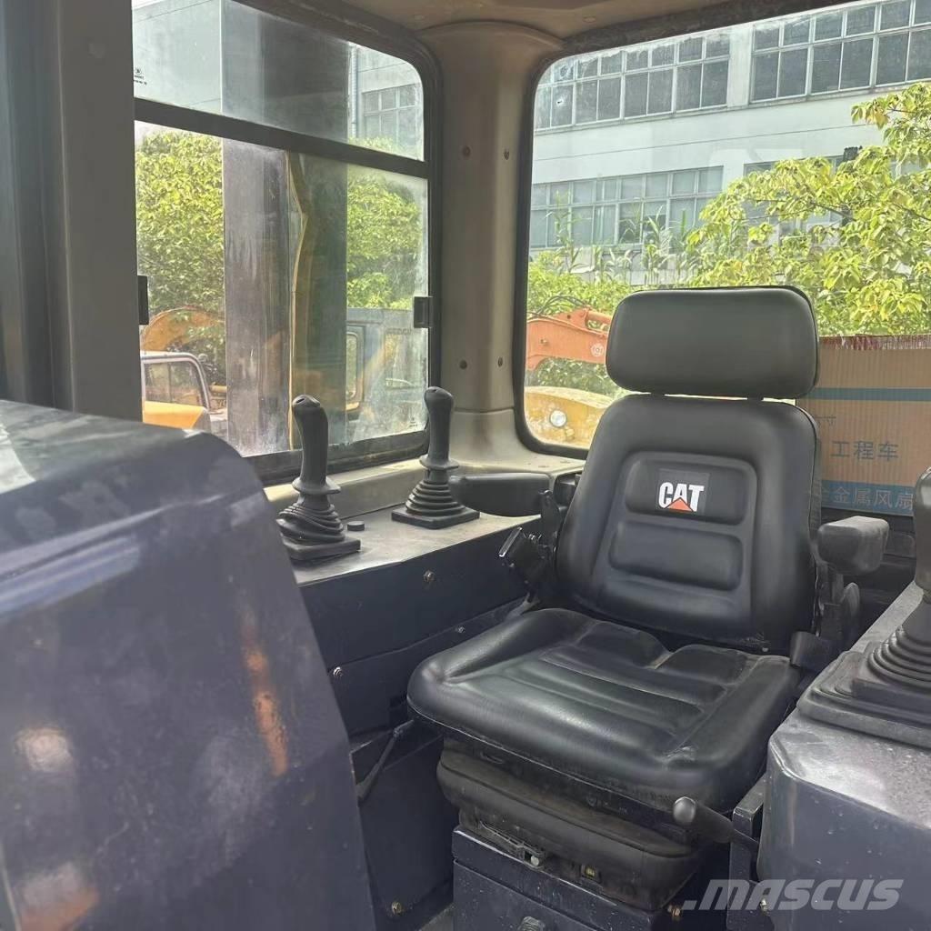 CAT D 8 R Μπουλντόζες με ερπύστριες