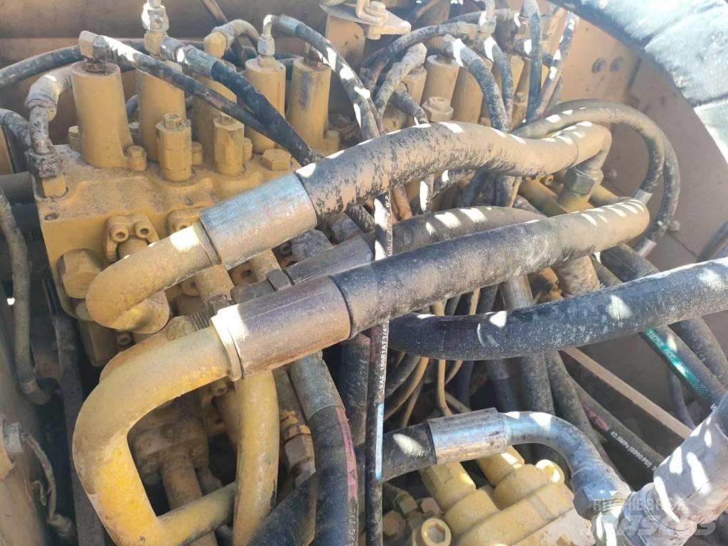 CAT 320 C Εκσκαφείς με ερπύστριες
