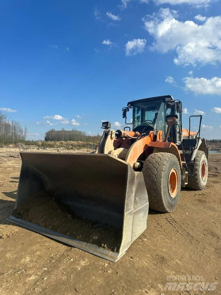 Hitachi ZW 250 Φορτωτές με λάστιχα (Τροχοφόροι)