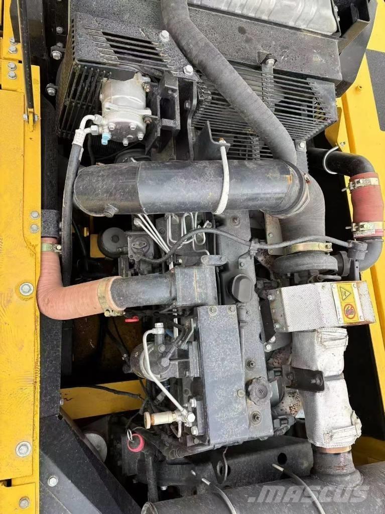 Komatsu PC 350 Εκσκαφείς με ερπύστριες
