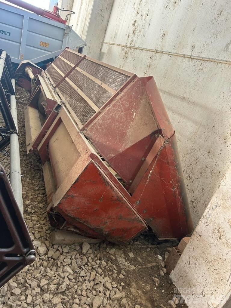 Laverda 25.50 Θεριζοαλωνιστικές μηχανές