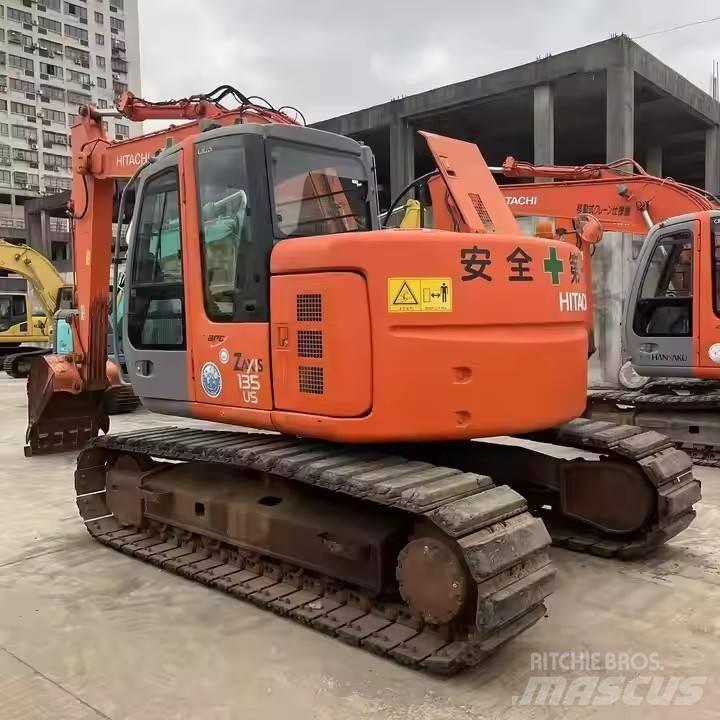 Hitachi ZX135US Εκσκαφείς με ερπύστριες