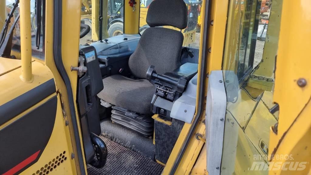 CAT D 5 N LGP Μπουλντόζες με ερπύστριες
