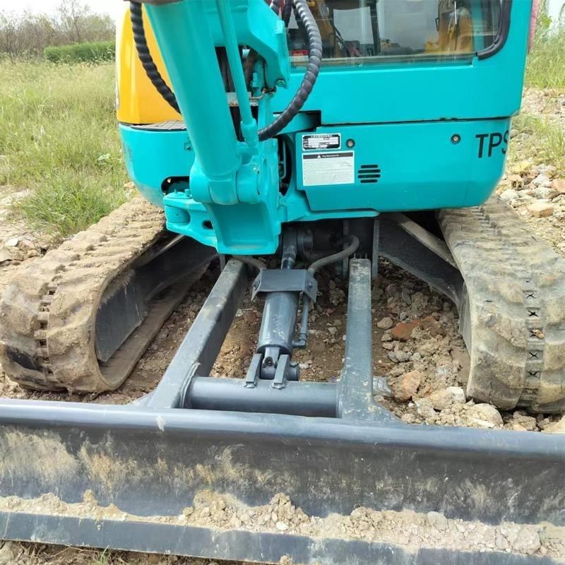Kubota KX 135 Εκσκαφάκι (διαβολάκι) < 7t