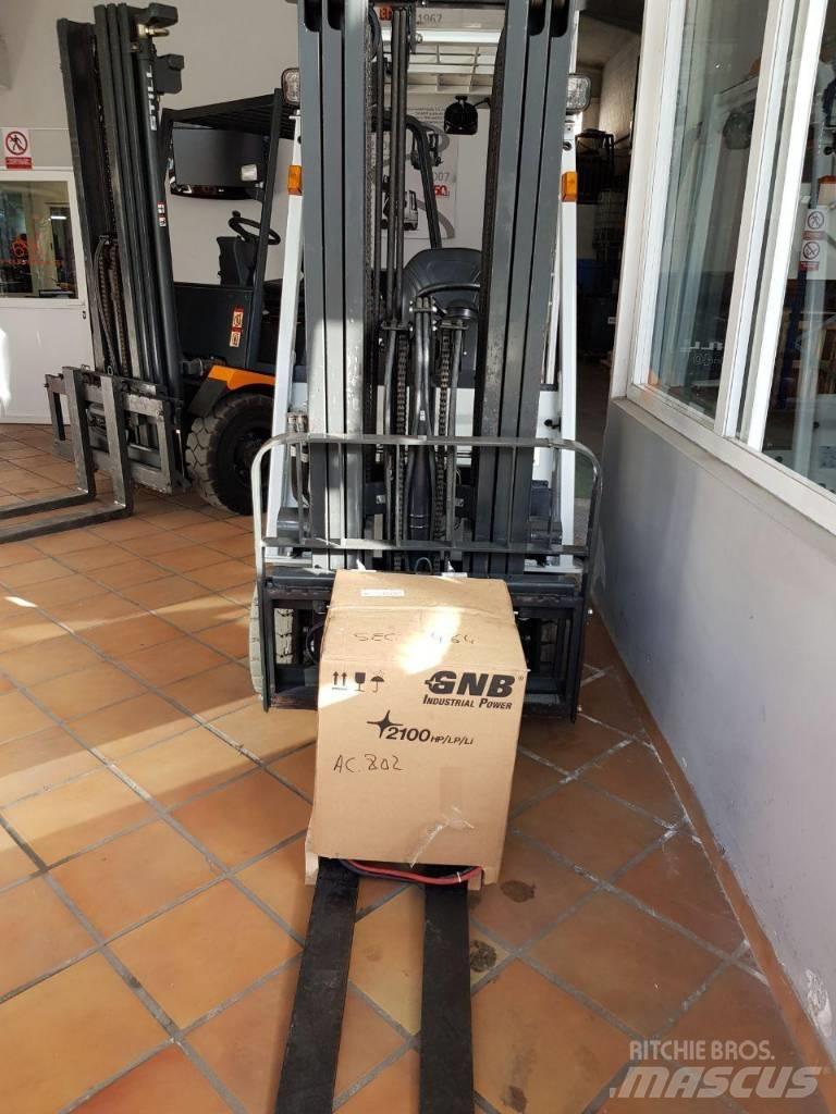 Nissan AG1N1L16Q Ηλεκτρικά περονοφόρα ανυψωτικά κλαρκ