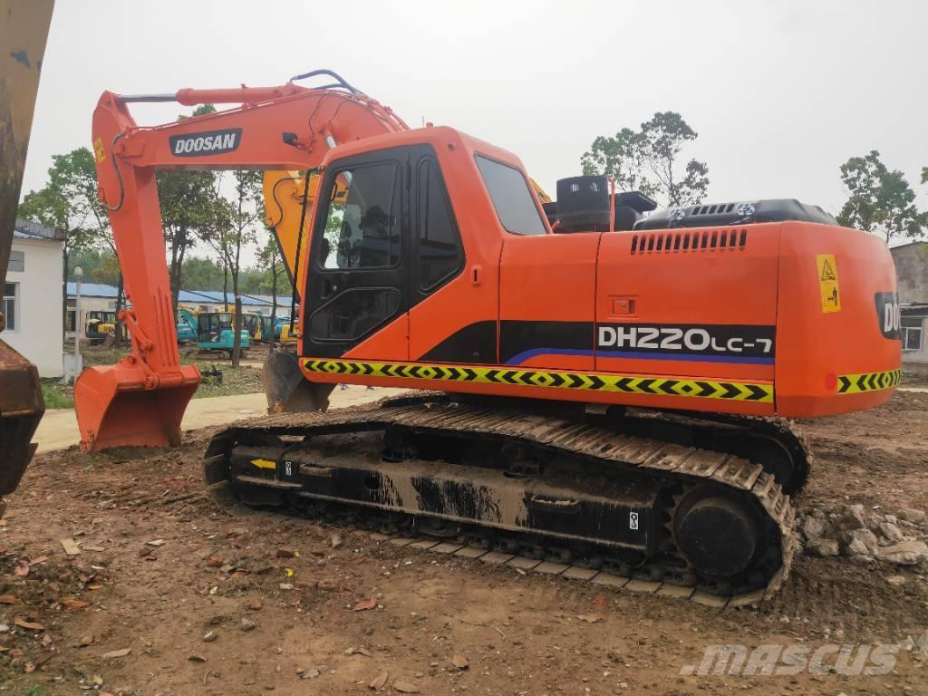 Doosan DH220LC-7 Εκσκαφείς με ερπύστριες