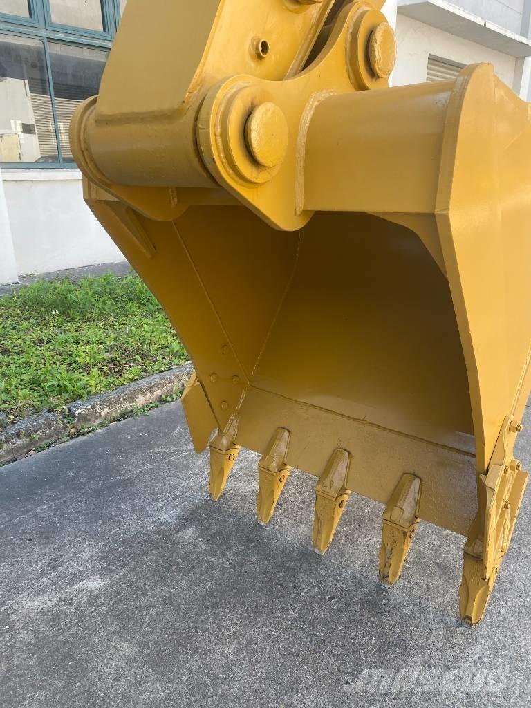 CAT 320 GC Εκσκαφείς με ερπύστριες