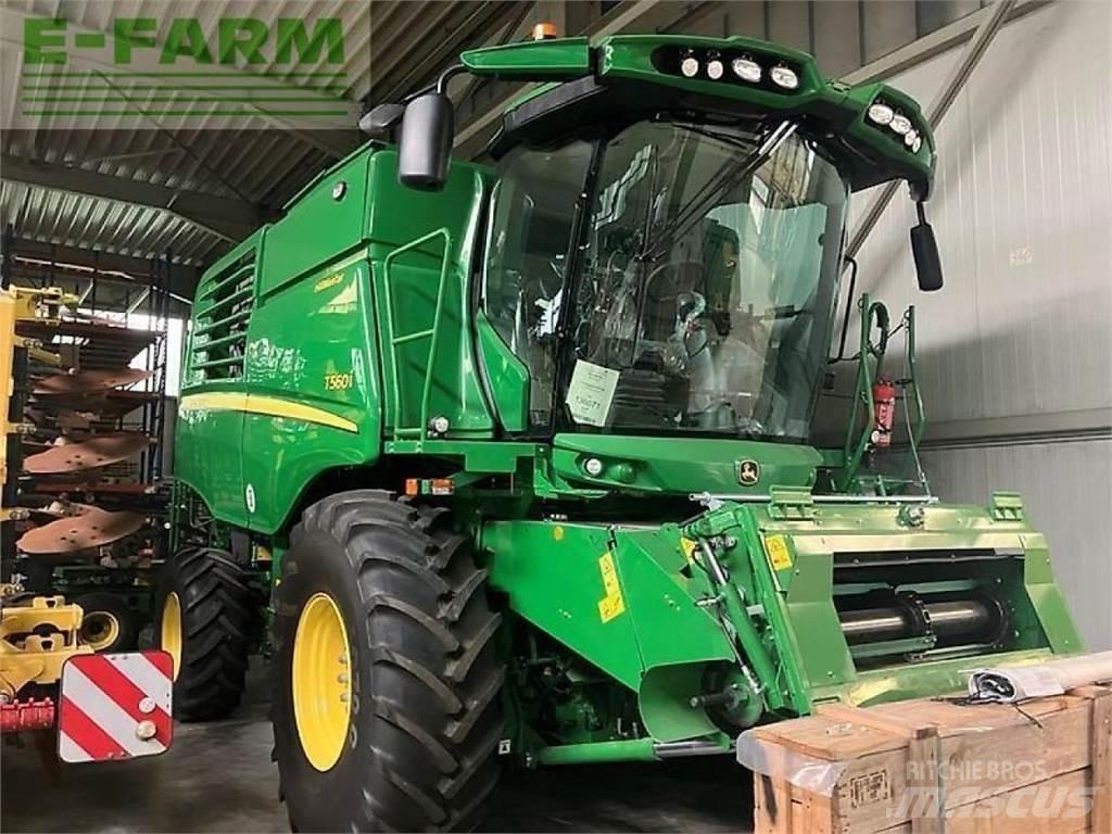 John Deere t560 hm Θεριζοαλωνιστικές μηχανές