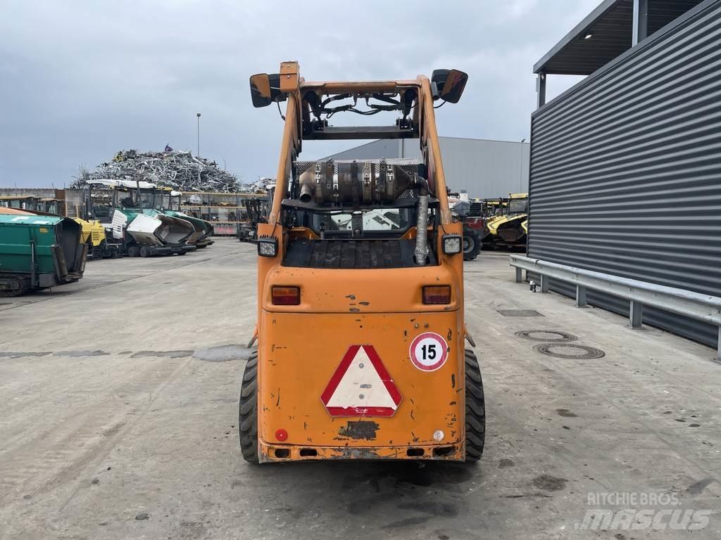 CAT 226B Μετατοπιστές