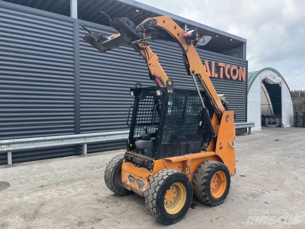 CAT 226B Μετατοπιστές