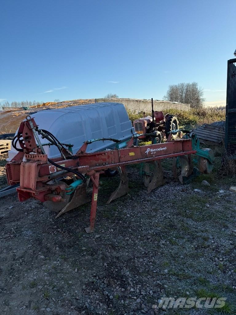 Kverneland AD-85 Συμβατικά άροτρα