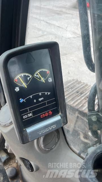 Volvo EC 220 DL Εκσκαφείς με ερπύστριες