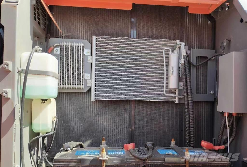 Hitachi ZX 240 Εκσκαφείς με ερπύστριες