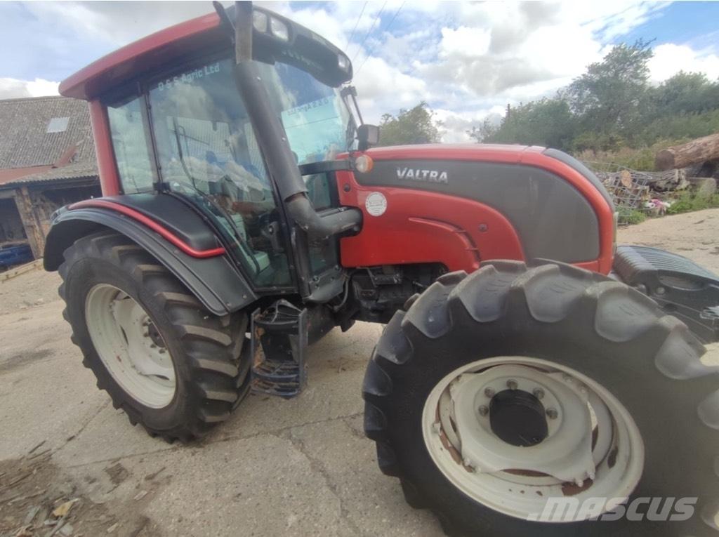 Valtra N 101 Τρακτέρ
