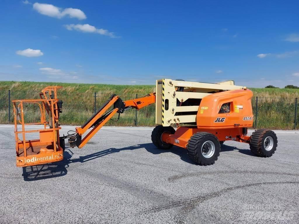 JLG 450 AJ Ανυψωτήρες με αρθρωτό βραχίονα