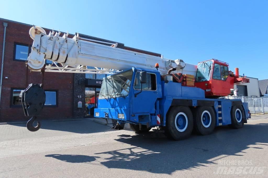 Liebherr LTM 1050-1 Γερανοί παντός εδάφους