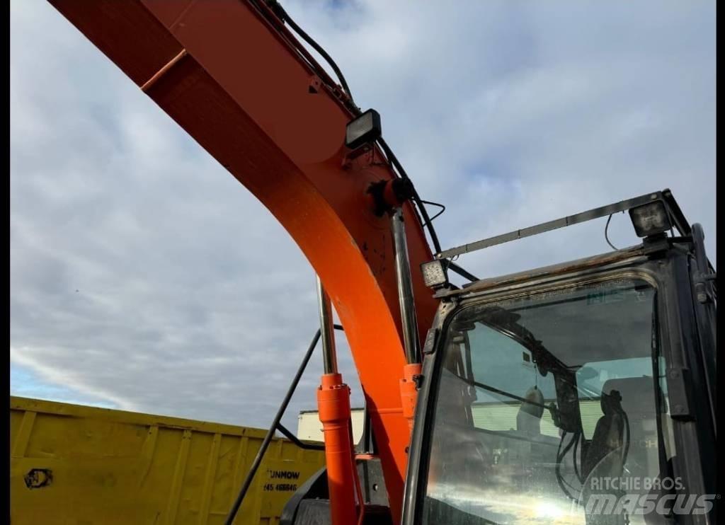 Hitachi 130 LCN Εκσκαφείς με ερπύστριες