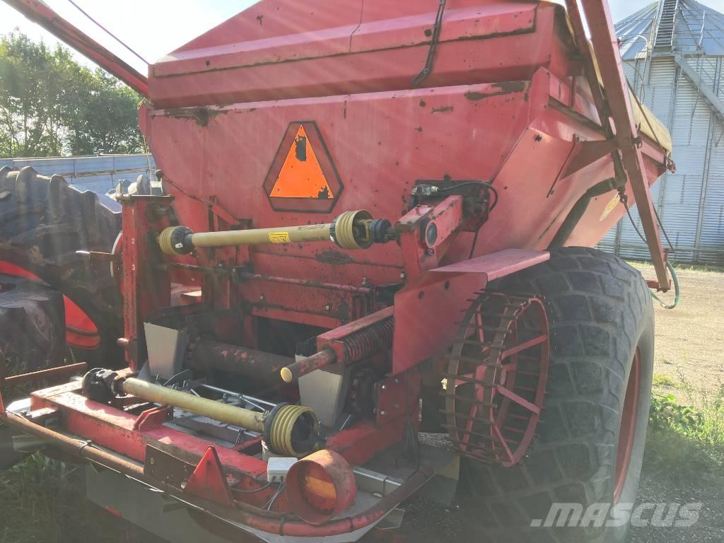 Bredal B 6 Διασκορπιστές κοπριάς