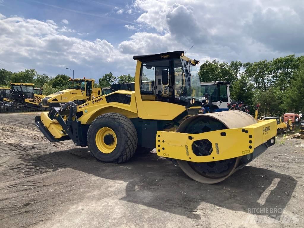 Bomag BW 213 DH-5 Οδοστρωτήρες μονού κυλίνδρου