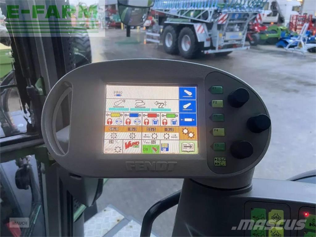 Fendt 820 vario Τρακτέρ