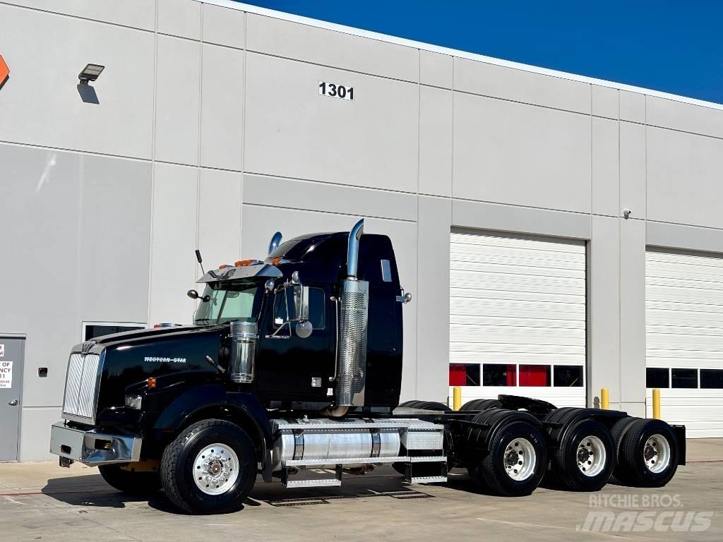 Western Star 4900 FA Τράκτορες