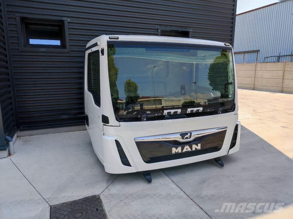 MAN DAY CAB Καμπίνες και εσωτερικό