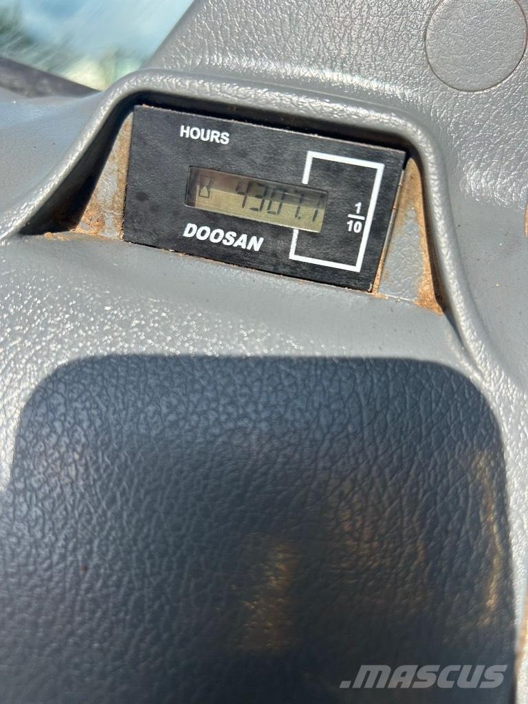 Doosan DX140 LC-7 Εκσκαφείς με ερπύστριες