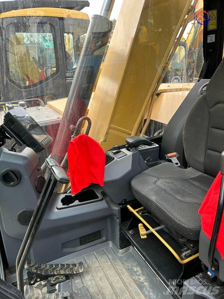 CAT 307 Εκσκαφάκι (διαβολάκι) < 7t