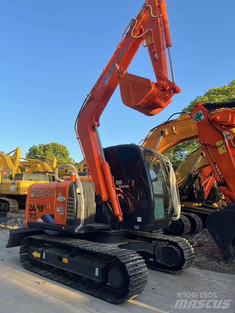 Hitachi ZX 70 Εκσκαφείς με ερπύστριες