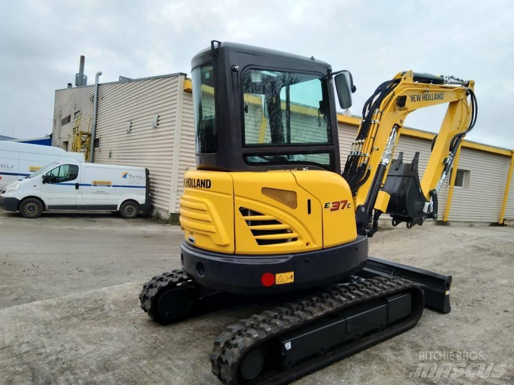 New Holland E37C Εκσκαφάκι (διαβολάκι) < 7t