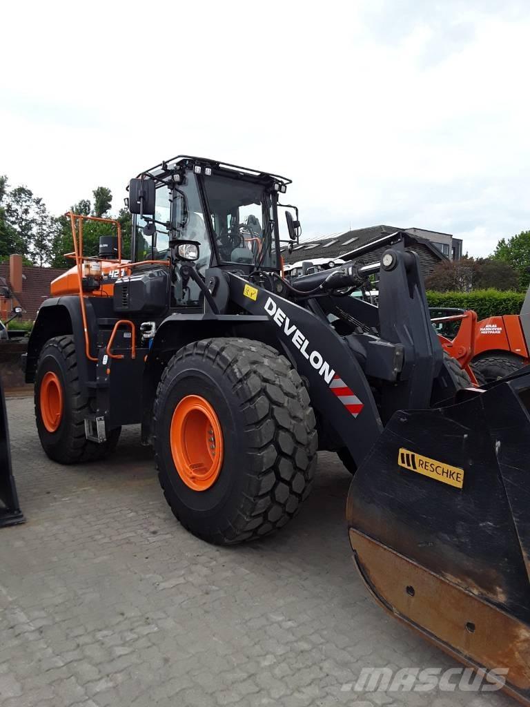 Doosan DL 420-7 Φορτωτές με λάστιχα (Τροχοφόροι)