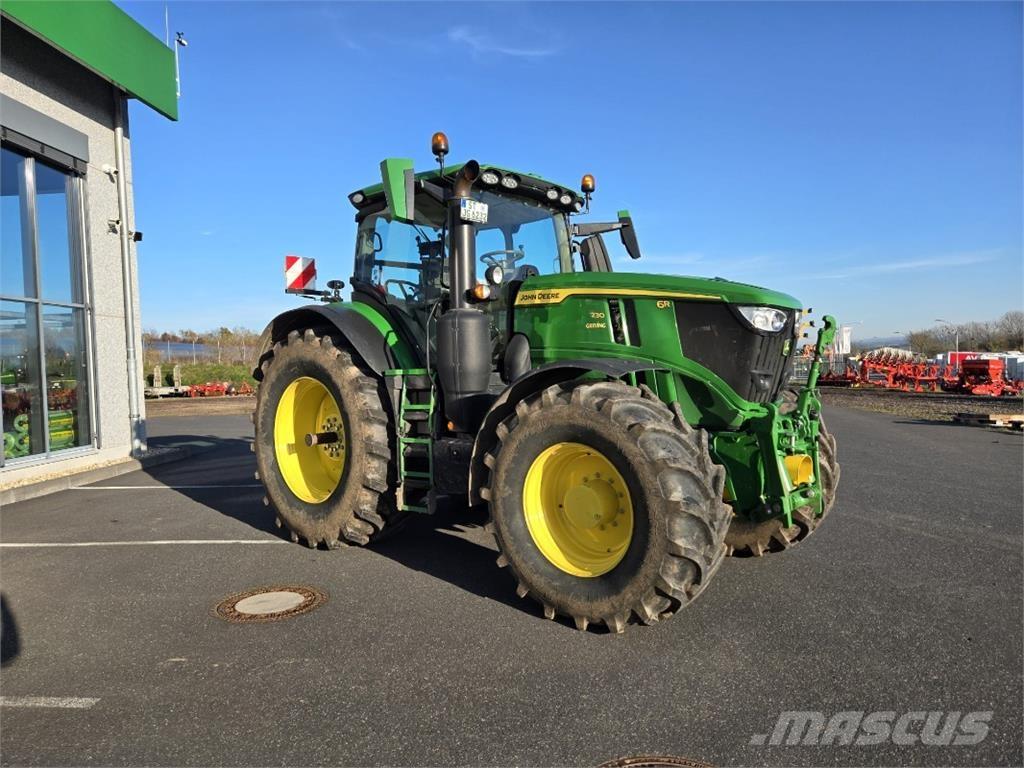 John Deere 6R230 Τρακτέρ