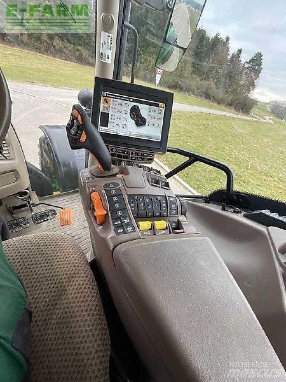 John Deere 6215 r Τρακτέρ