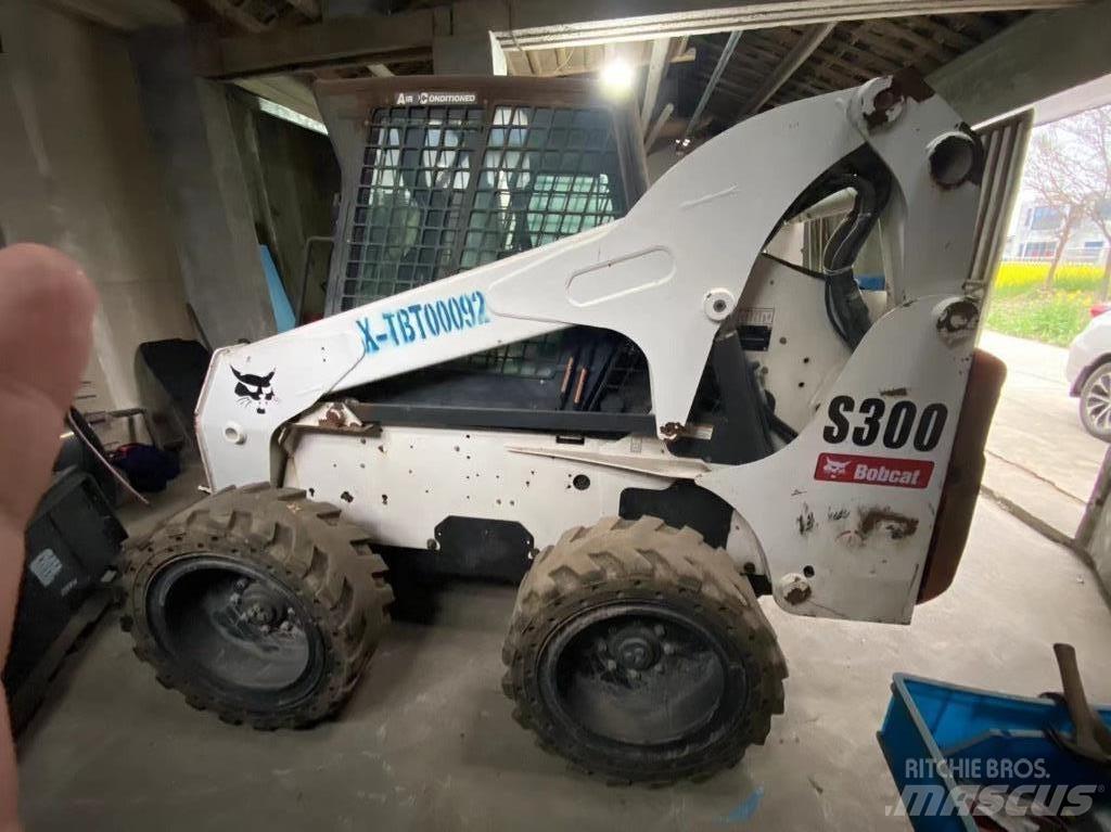 Bobcat S 300 Φορτωτάκια