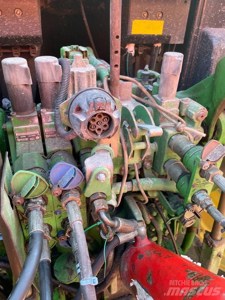 John Deere 6630STD Τρακτέρ