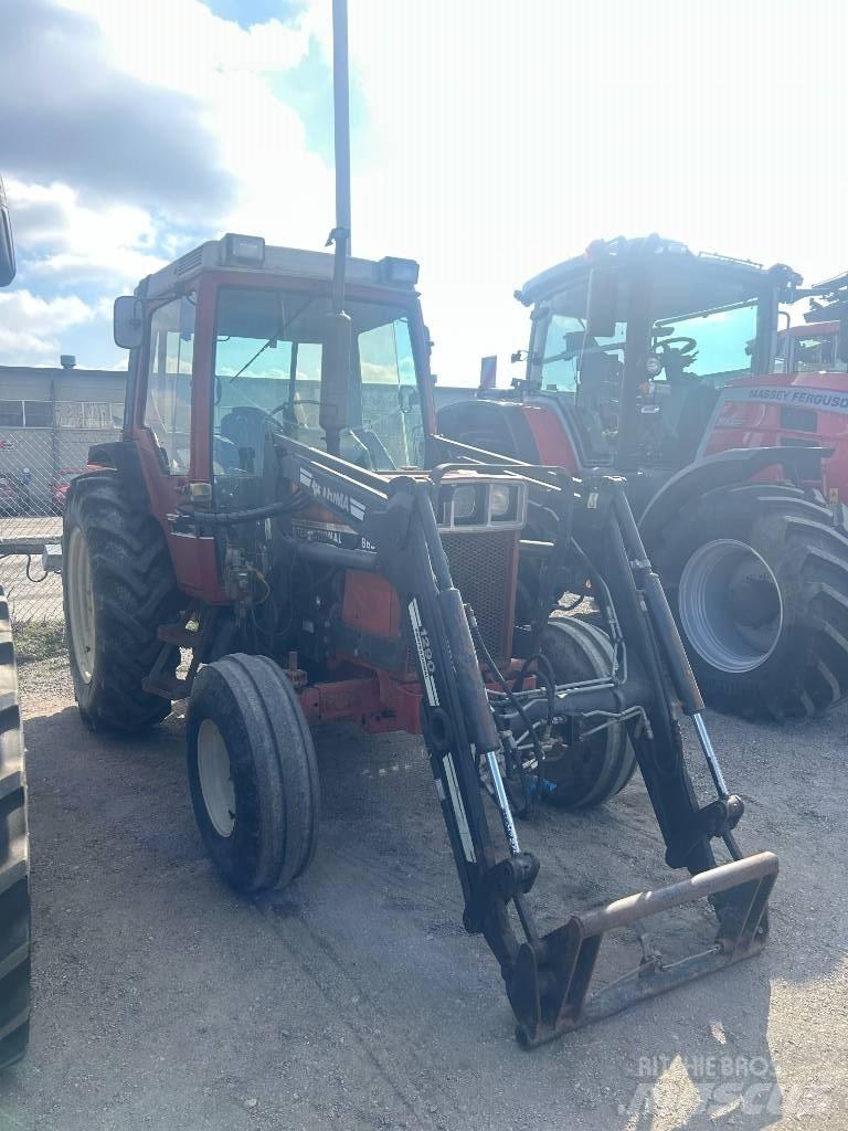 International 685 XL Τρακτέρ