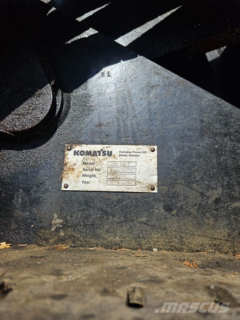 Komatsu 911.5 Θεριζοαλωνιστικές μηχανές