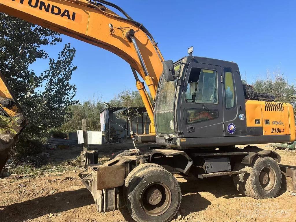 Hyundai R210W-9 Εκσκαφείς με τροχούς - λάστιχα