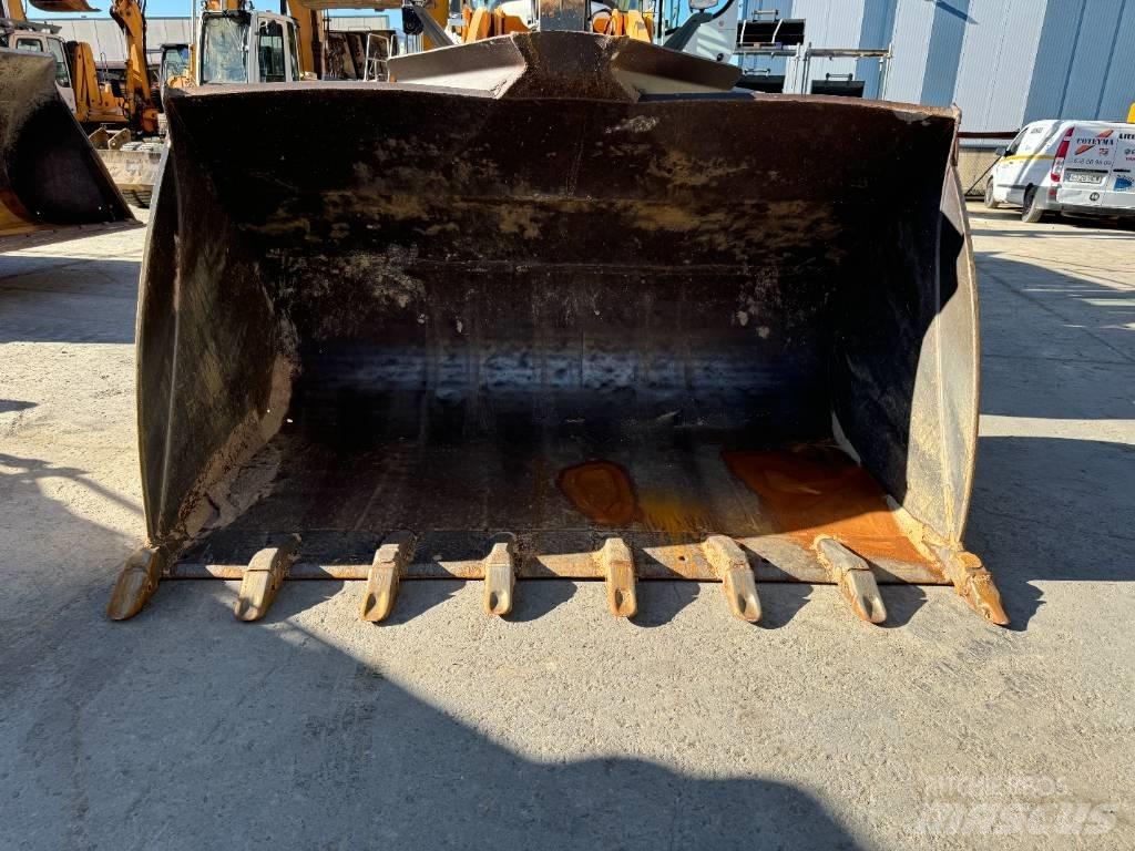 Liebherr L 576 Φορτωτές με λάστιχα (Τροχοφόροι)