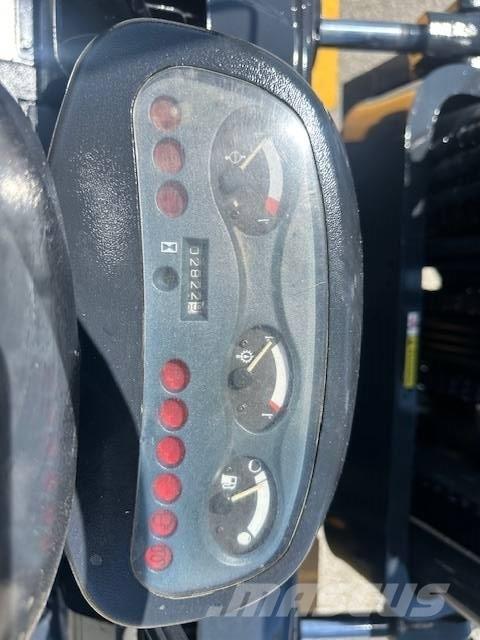 Komatsu FD 40 ZT Περονοφόρα ανυψωτικά κλαρκ - άλλα